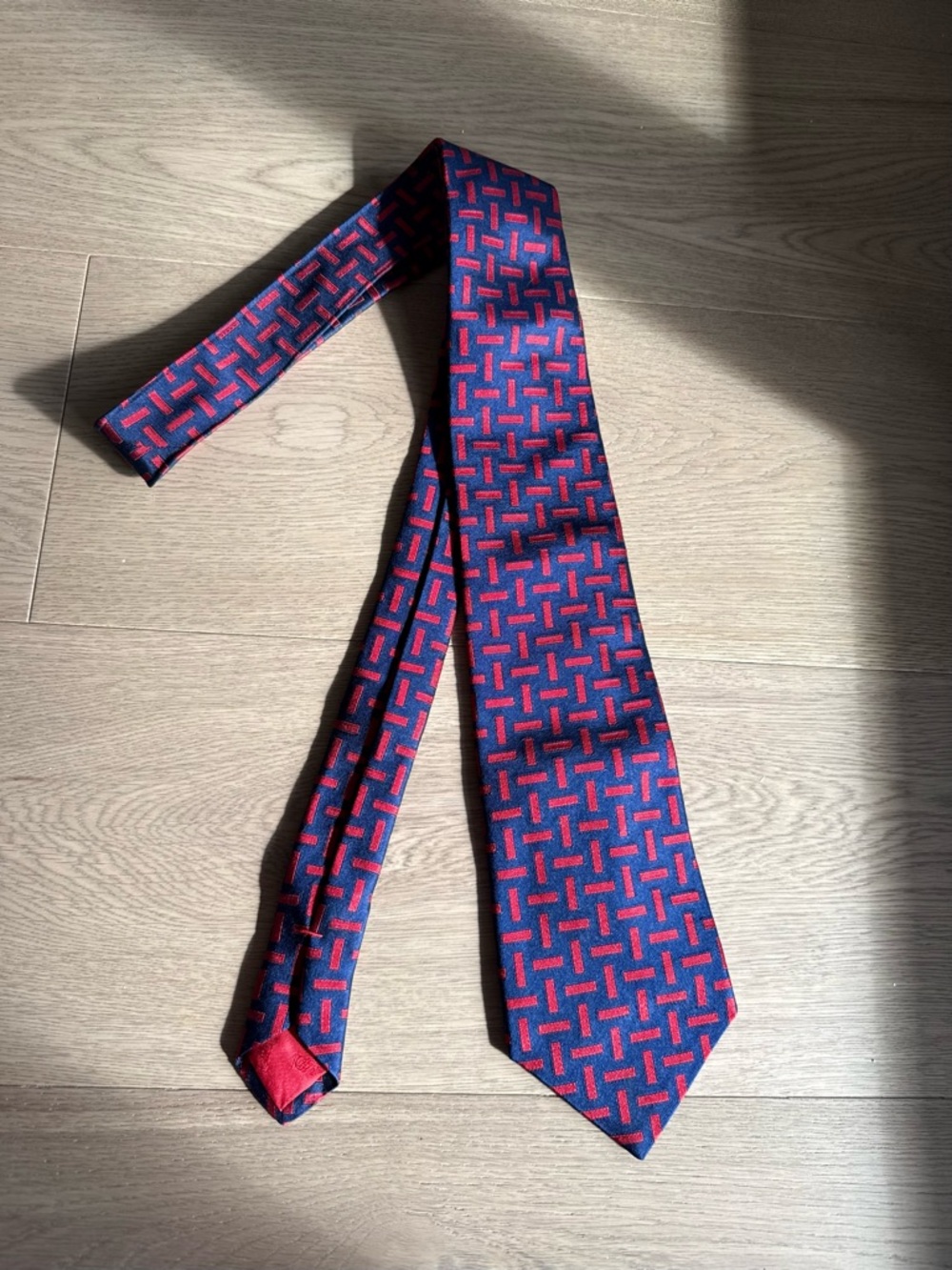 Sulka 100% Sulk Tie
